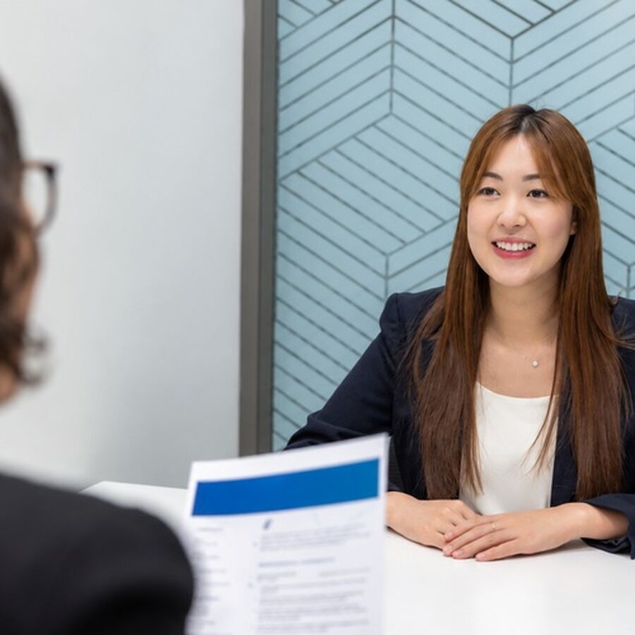 面试不是背一份完美答案：把准备做成双向了解