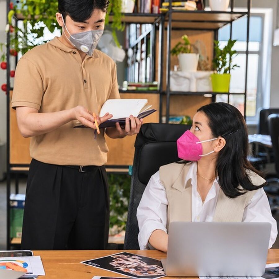 入职进度不是课程清单：用工作证据设置检查点