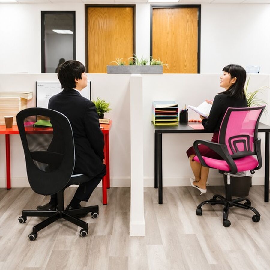 肢体语言如何进入教练会谈：看见线索，暂缓读心