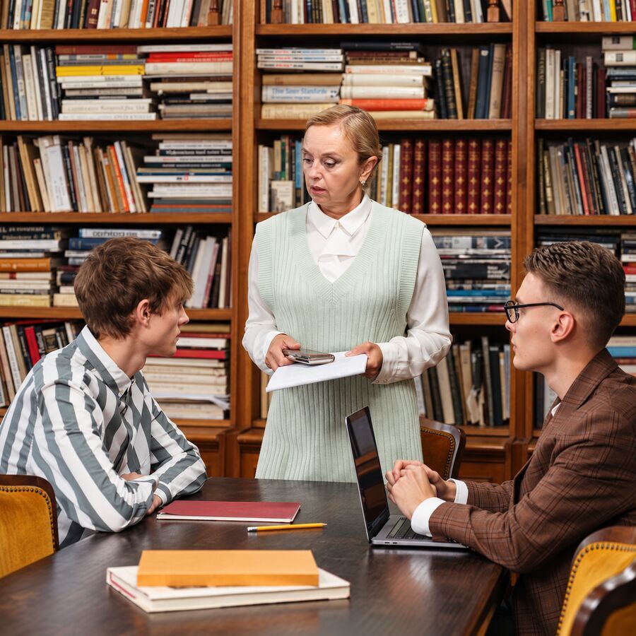 多年前的学生来电话：老师，这次我也想帮你做点事