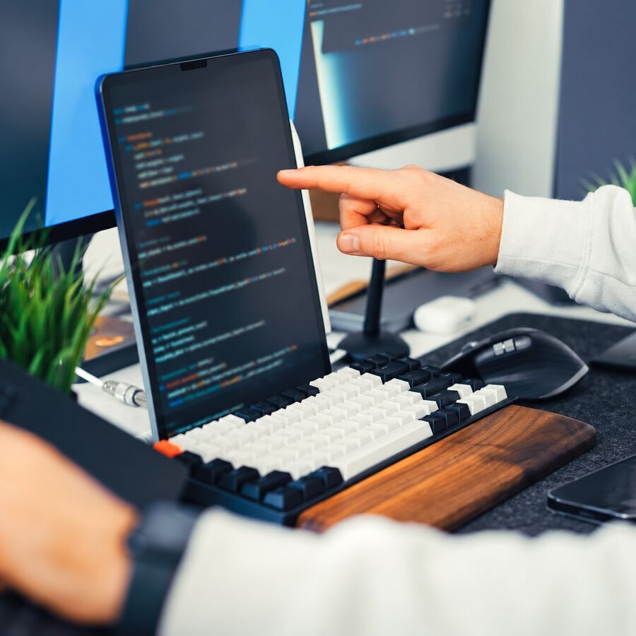 AI让制作更快之后，为什么教练仍要练习深思考