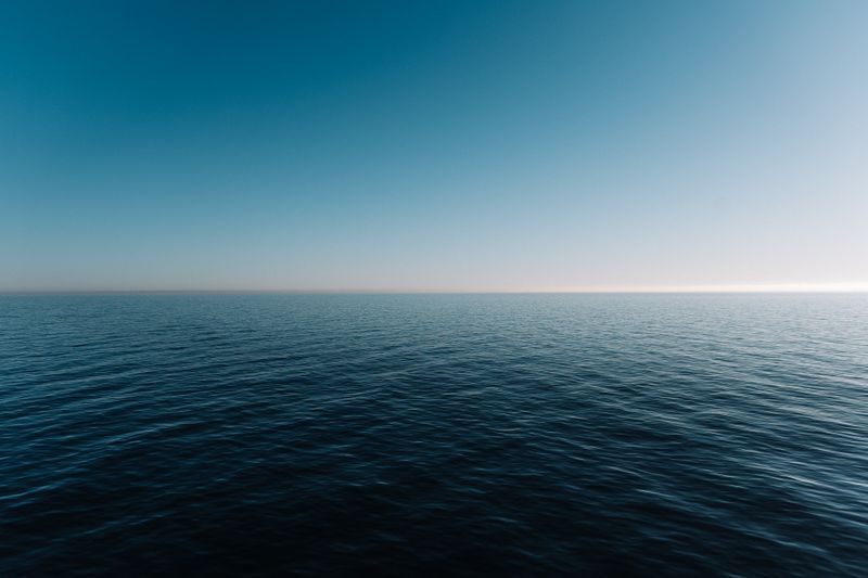 海面场景照片